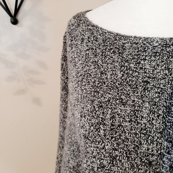 GAP | CHUNKY KNIT MARLED SWEATER DOLMAN SLEEVE - Picture 3 of 10